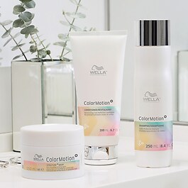 ColorMotion+ - Farbentwickelnde Haarmaske für coloriertes Haar